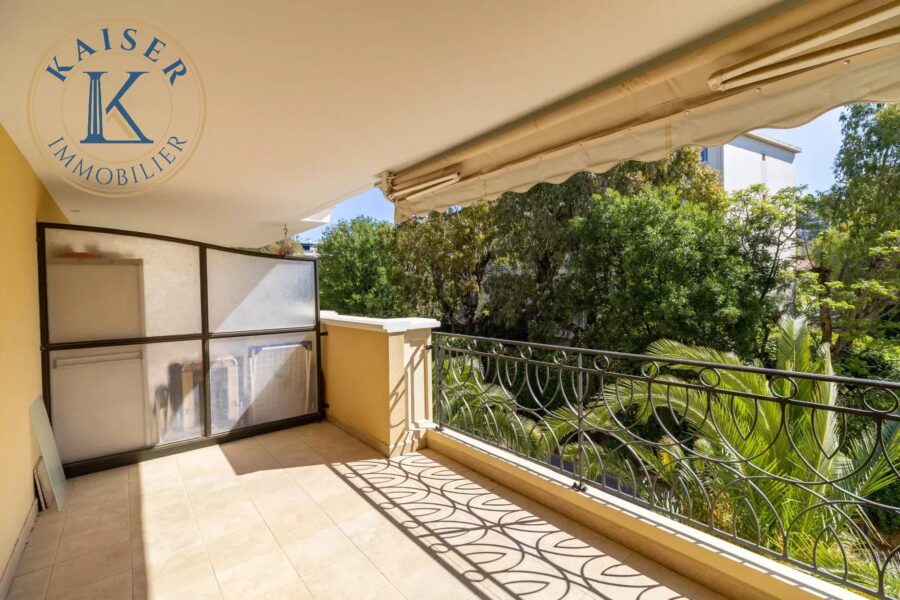 Appartement à vendre à Hyères — Vue parc & jardin — photo 1