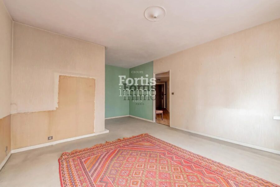 Appartement à vendre à Paris 4e arrondissement — Vue sur la ville — photo 7
