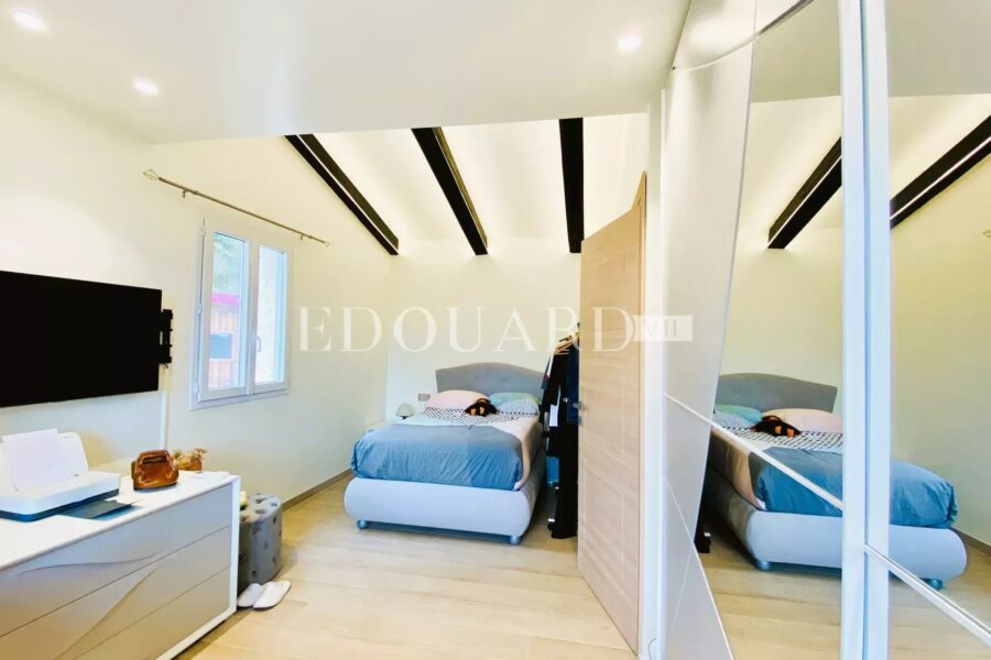 Maison à vendre à Menton — Vue mer — photo 17