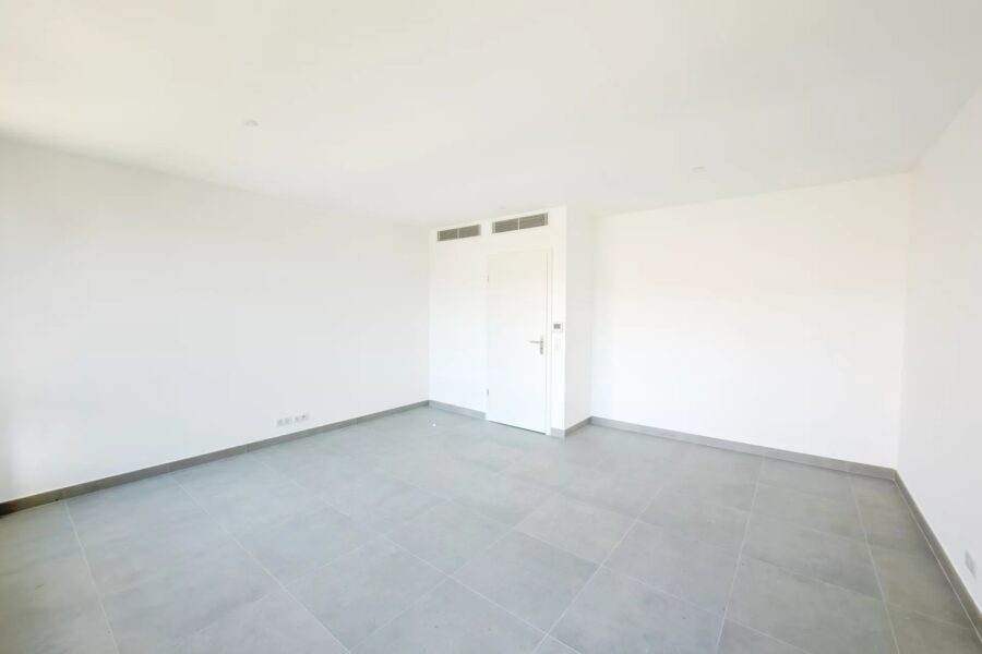 Appartement à vendre à Cannes — Vue sur la ville — photo 4