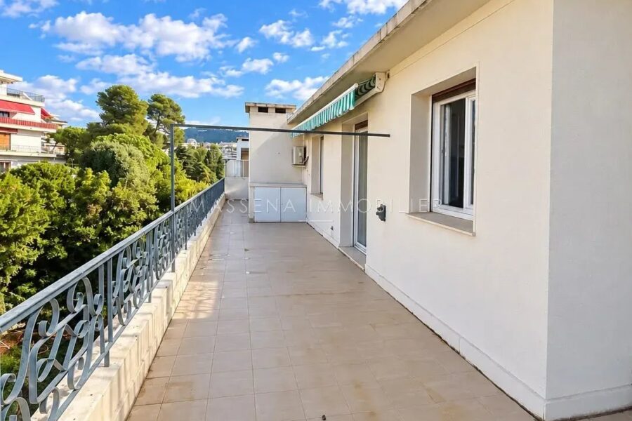 Appartement à vendre à Nice — Vue sur la ville — photo 13