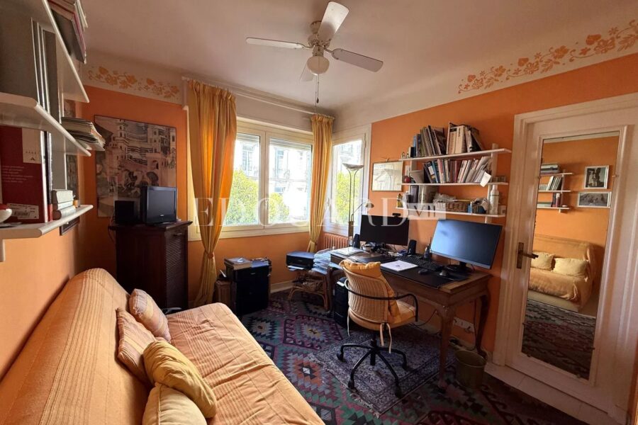Appartement à vendre à Menton — Vue sur la ville — photo 4