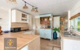 Maison à vendre à Bormes-les-Mimosas — Vue mer — photo 5