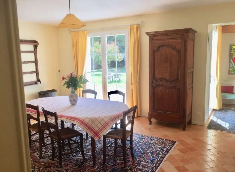Maison à vendre à Saint-romain-de-benet — Vue parc & jardin — photo 1