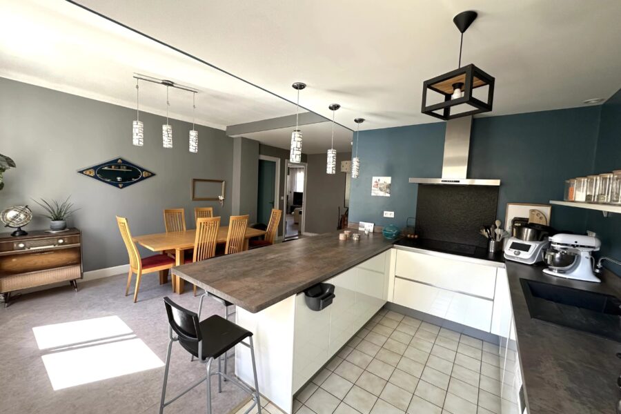 Appartement à vendre à Saint-Étienne — Vue sur la ville — photo 4