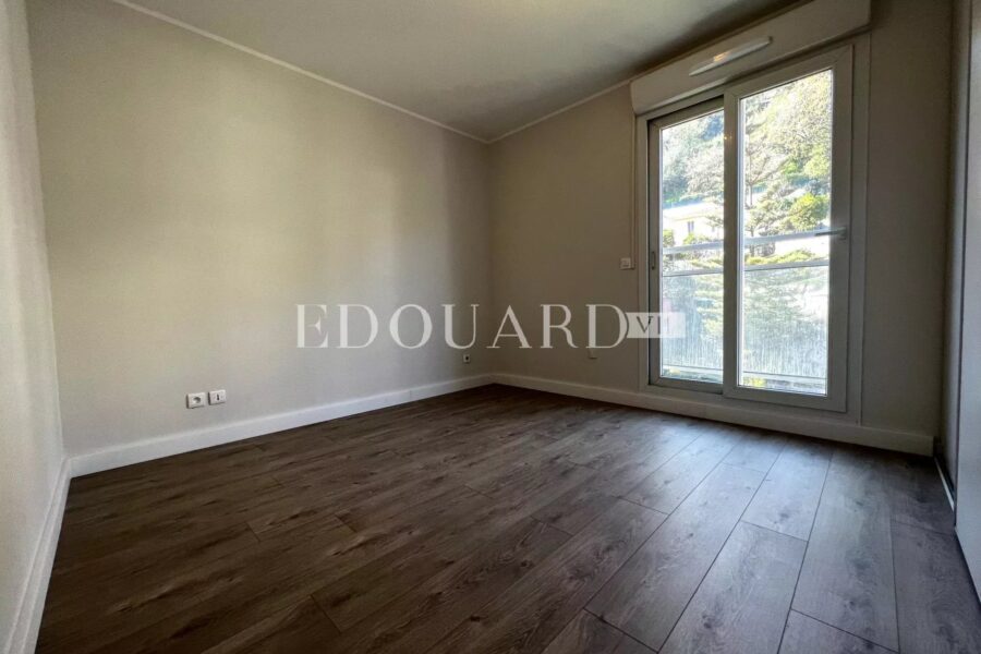 Appartement à vendre à Menton — Vue sur la ville — photo 7
