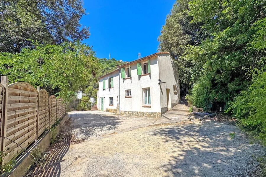 Maison à vendre à Nice — Vue montagne — photo 2