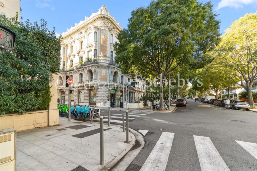 Appartement à vendre à Nice — Vue sur la ville — photo 17