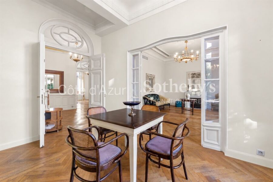 Appartement à vendre à Nice — Vue sur la ville — photo 5