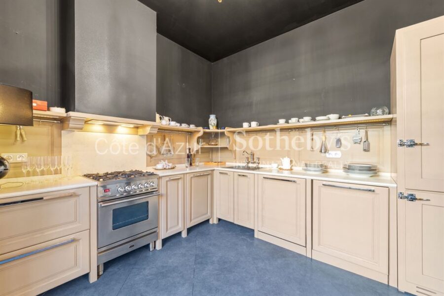 Appartement à vendre à Nice — Vue sur la ville — photo 11