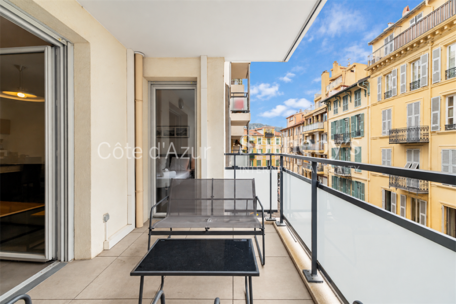 Appartement à vendre à Nice — Vue sur la ville — photo 2