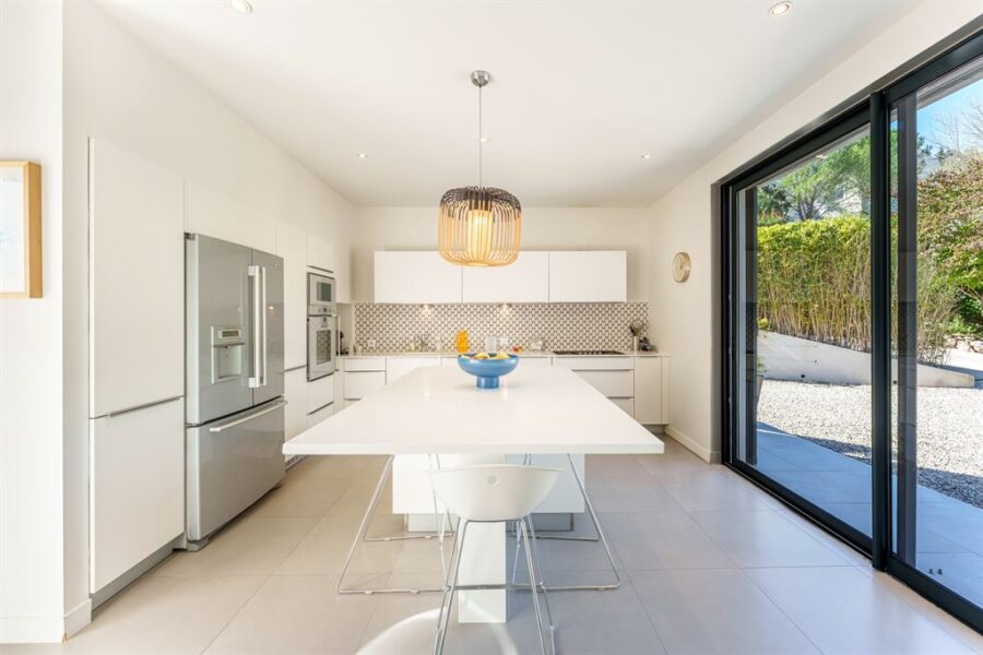 Maison à vendre à Juvignac — Vue parc & jardin — photo 9