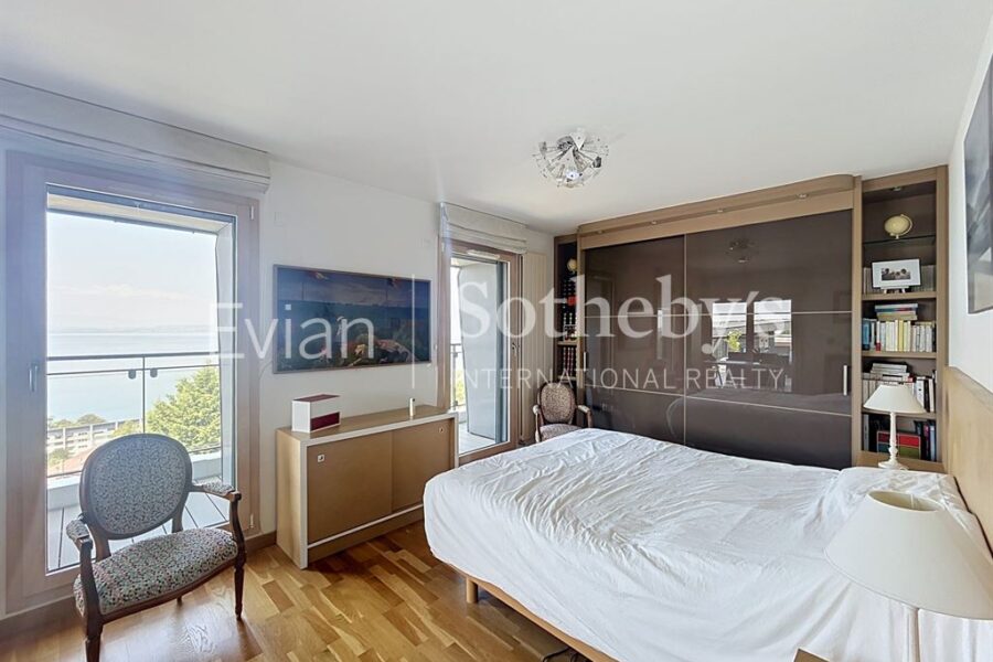 Appartement à vendre à Évian-les-Bains — Vue fleuve — photo 10
