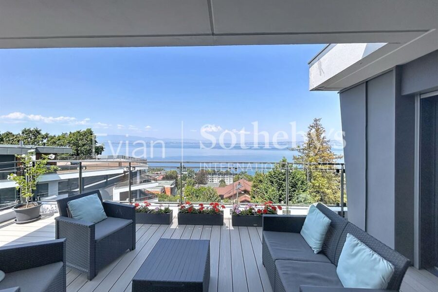 Appartement à vendre à Évian-les-Bains — Vue fleuve — photo 2