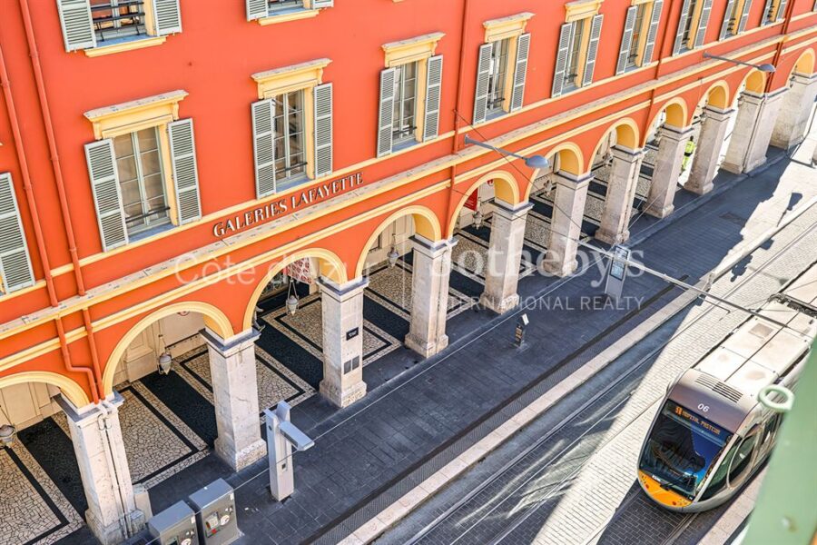 Appartement à vendre à Nice — Vue sur la ville — photo 9