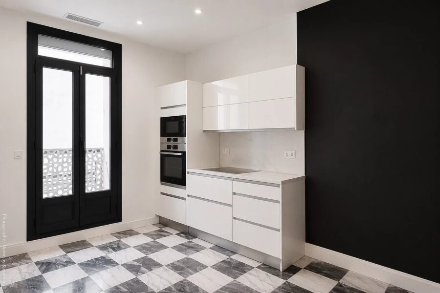 Appartement à vendre à Marseille 8e arrondissement — Vue sur la ville — photo 6