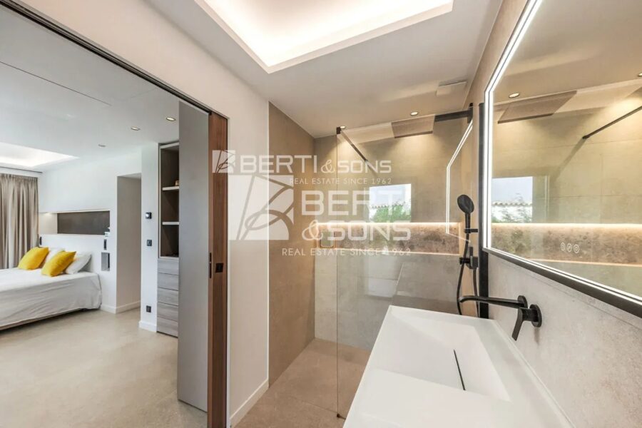 Maison à vendre à Les Adrets-de-l&rsquo;Estérel — Vue mer — photo 13