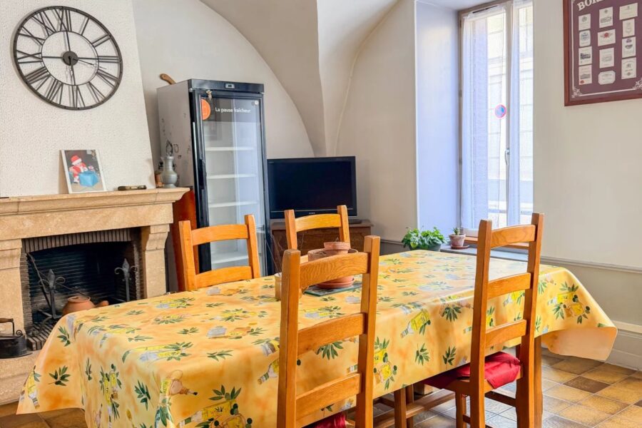 Maison à vendre à Ardes — Vue sur la ville — photo 6