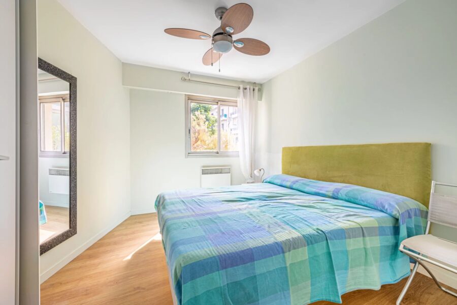 Appartement à louer à Nice — Vue parc & jardin — photo 9