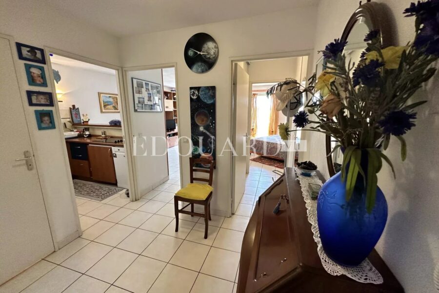 Appartement à vendre à Menton — Vue sur la ville — photo 8