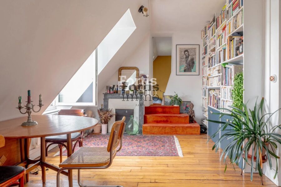 Appartement à vendre à Paris 10e arrondissement — Vue sur la ville — photo 5