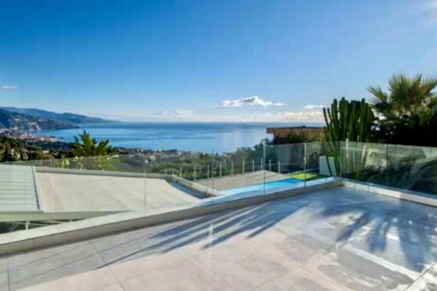 Maison à vendre à Roquebrune-Cap-Martin — Vue mer — photo 3