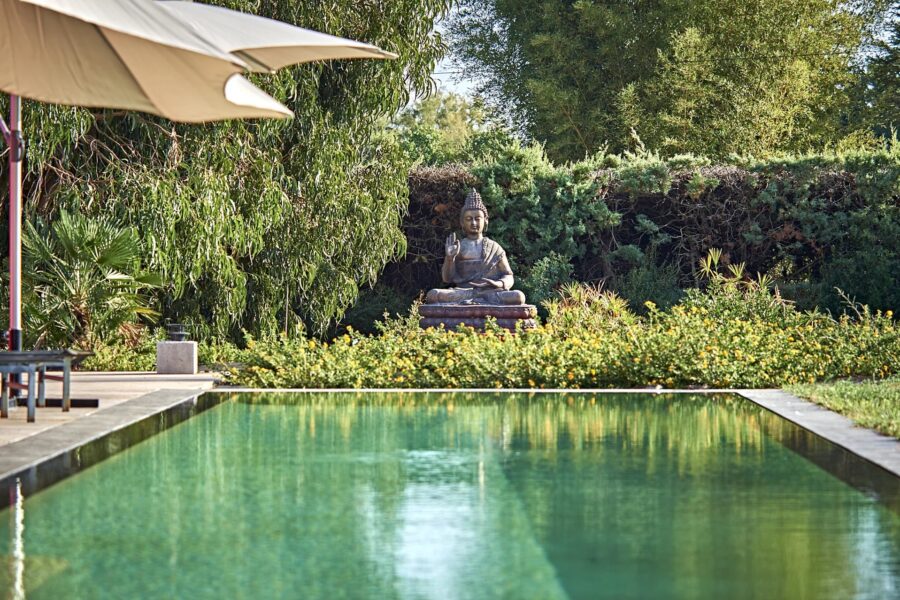 Maison à vendre à La Londe-les-Maures — Vue parc & jardin — photo 2