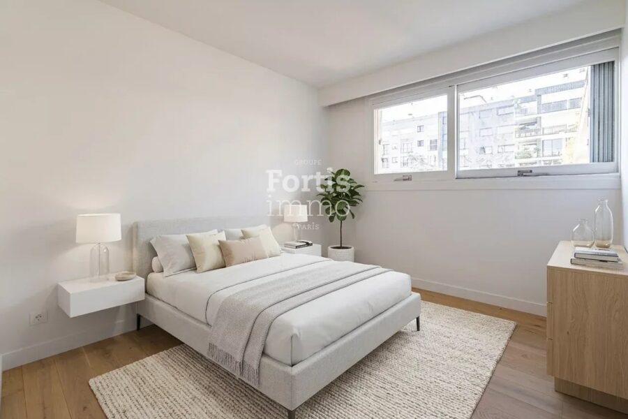 Appartement à vendre à Paris 15e arrondissement — Vue parc & jardin — photo 9