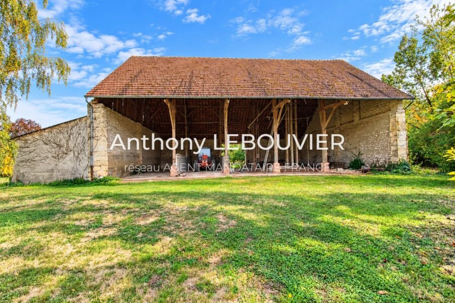 Maison à vendre à Goudelancourt-lès-Berrieux — Vue lac — photo 14