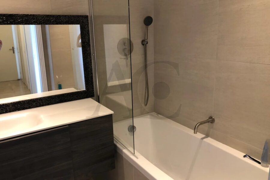 Appartement à louer à Villeneuve-Loubet — Vue mer — photo 11