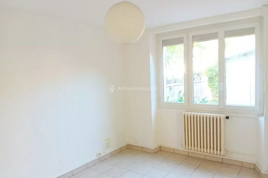 Maison à vendre à Carmaux — Vue parc & jardin — photo 4
