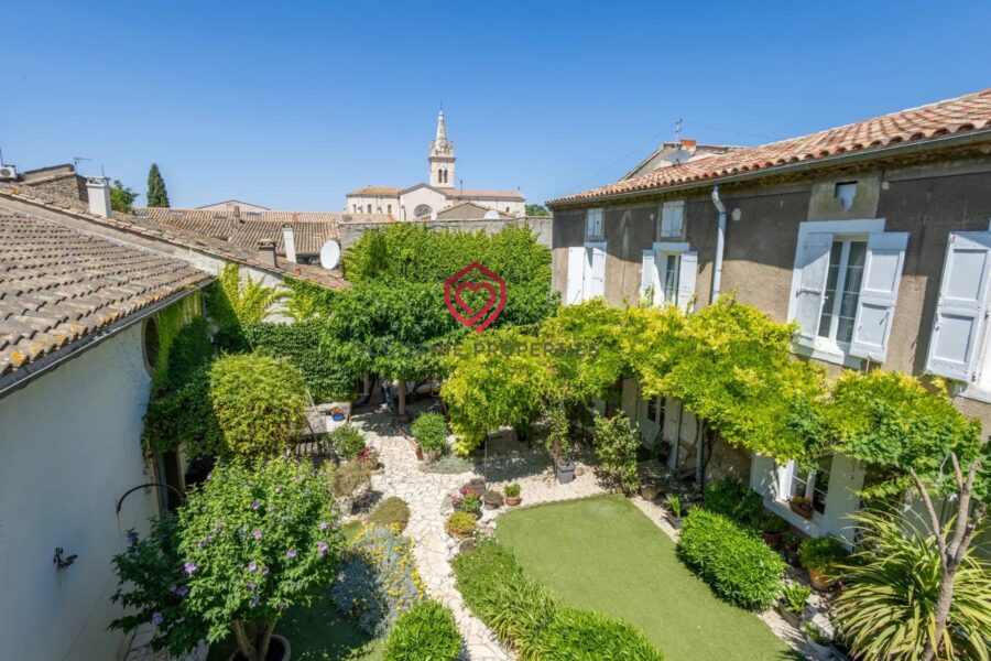 Maison à vendre à Olonzac — Vue sur la ville — photo 1