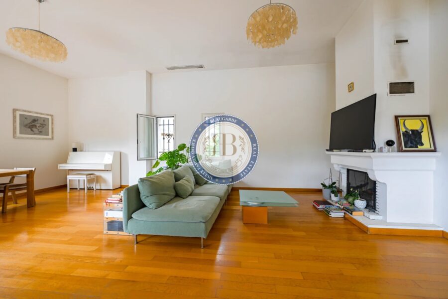 Maison à vendre à Châteauneuf-Grasse — Vue montagne — photo 18