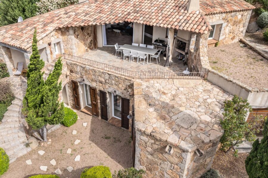 Maison à vendre à Sainte-Lucie-de-Porto-Vecchio — Vue mer — photo 8