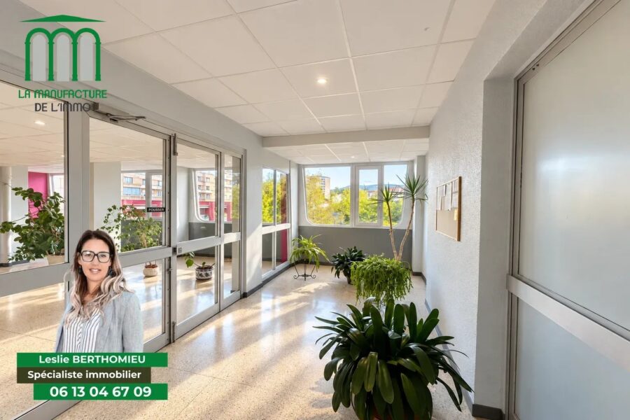 Appartement à vendre à Saint-Étienne — Vue sur la ville — photo 7