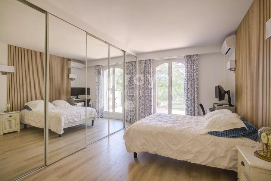 Maison à vendre à Mougins — Vue golf — photo 14