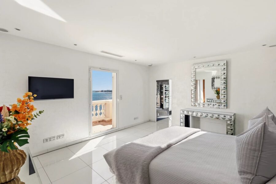 Maison à vendre à Cannes — Vue mer — photo 8