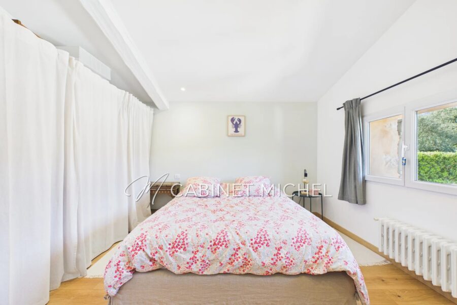 Maison à vendre à Le Rouret — Vue parc & jardin — photo 18
