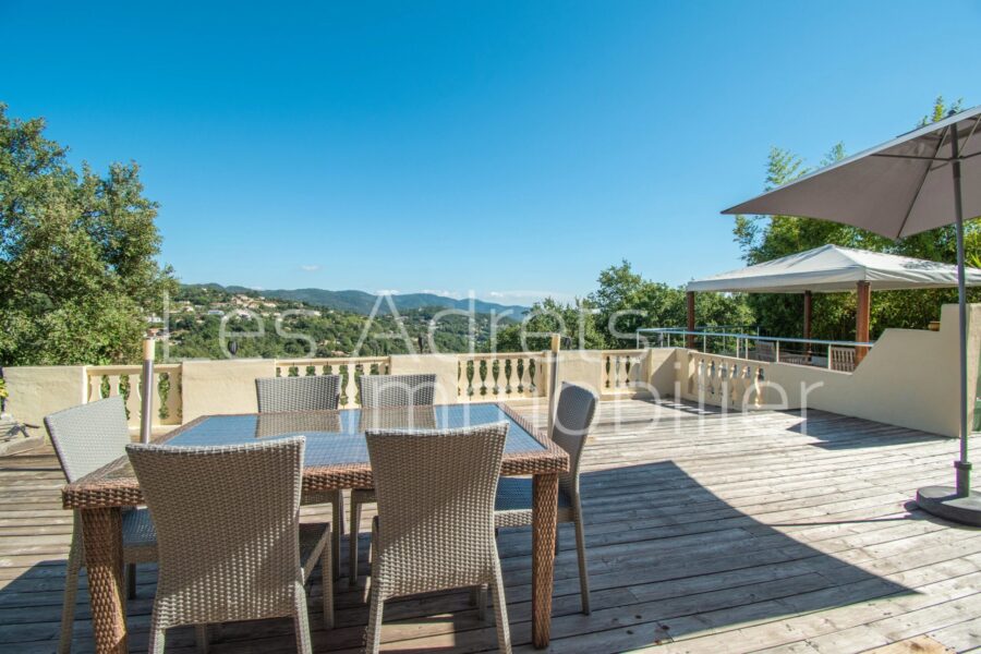 Maison à vendre à Les adrets-de-l&rsquo;estérel — Vue montagne — photo 7