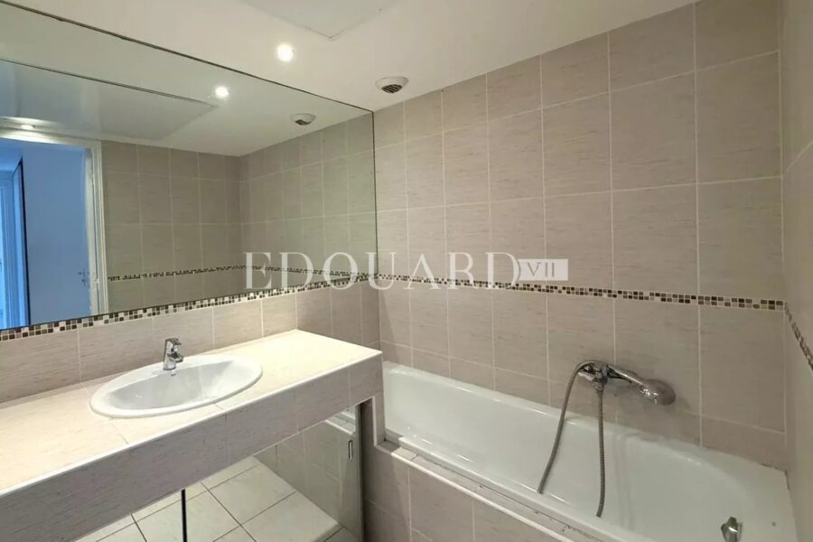 Appartement à louer à Beausoleil — Vue montagne — photo 9
