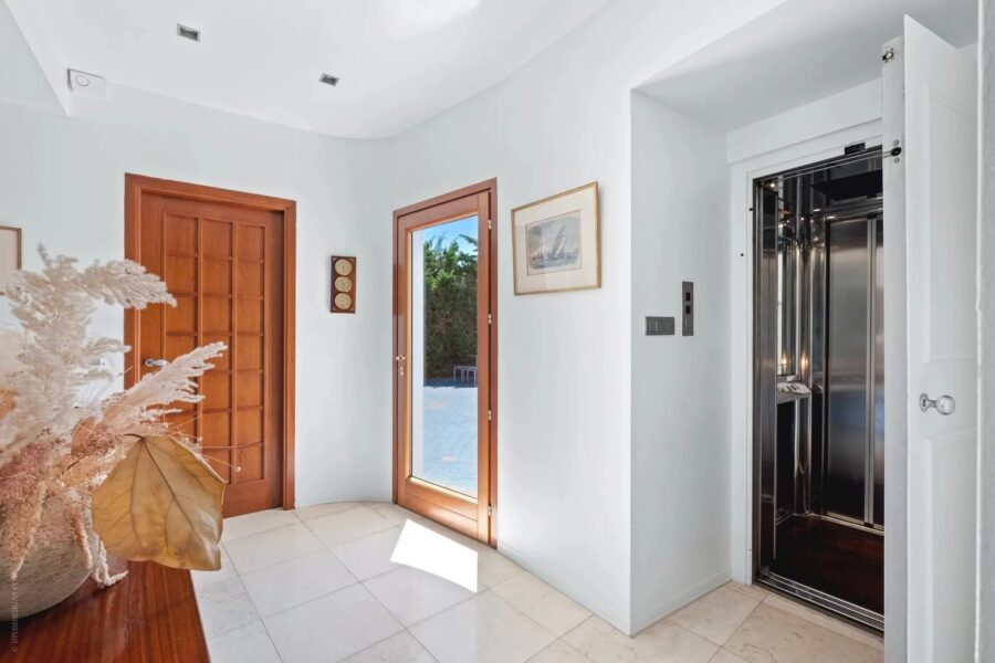 Maison à vendre à Villefranche-sur-Mer — Vue mer — photo 15