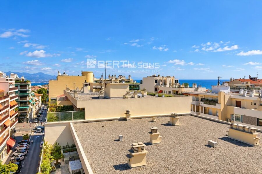 Appartement à vendre à Antibes — Vue mer — photo 11