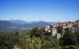 Maison à vendre à Sartène — Vue sur la ville — photo 1