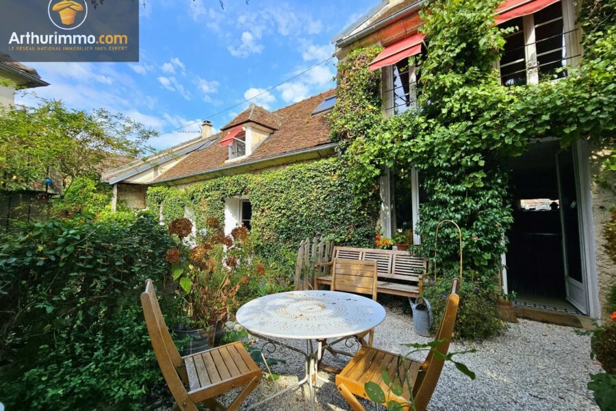 Maison à vendre à Estrées-Saint-Denis — Vue parc & jardin — photo 4