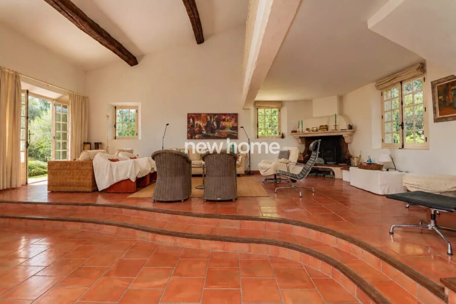 Maison à vendre à Montauroux — Vue montagne — photo 8