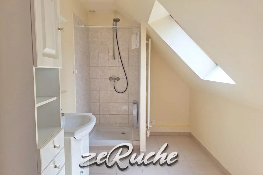 Maison à vendre à Saint-Côme-de-Fresné — Vue mer — photo 8