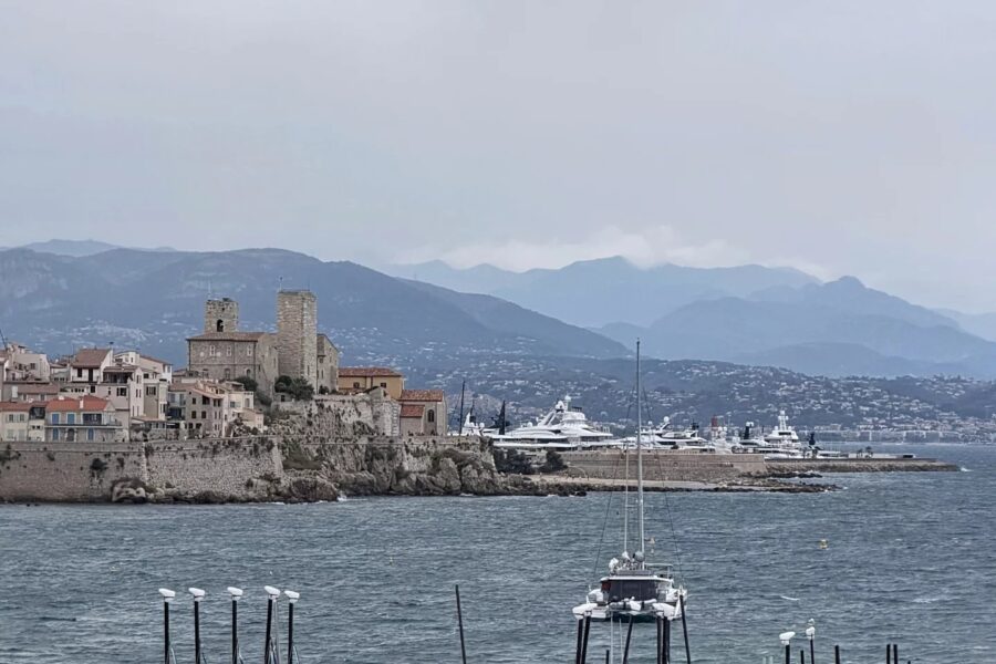 Appartement à vendre à Antibes — Vue mer — photo 9