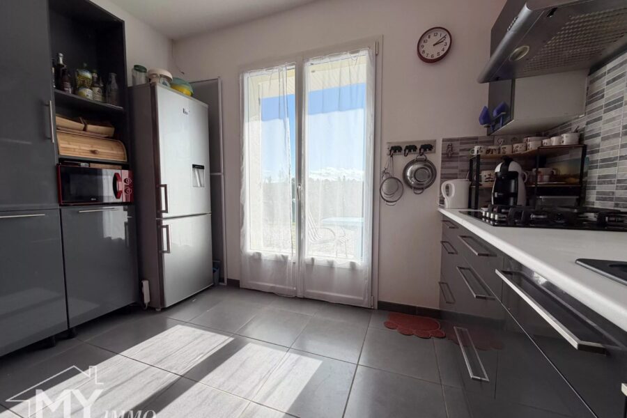 Maison à vendre à Saint-Antoine-de-Breuilh — Vue parc & jardin — photo 5