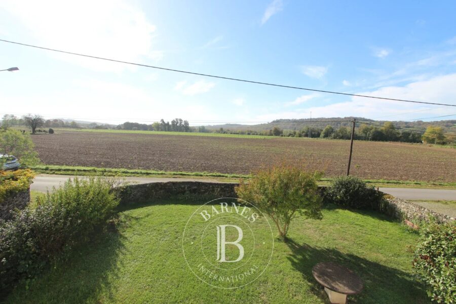 Maison à vendre à Sauveterre-de-Béarn — Vue montagne — photo 29