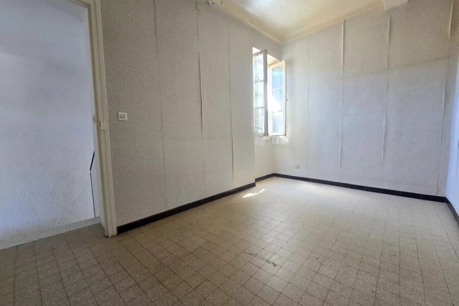 Maison à vendre à Tourrette-Levens — Vue montagne — photo 17